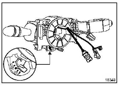 Desserrer la vis puis dégager l'ensemble de la colonne