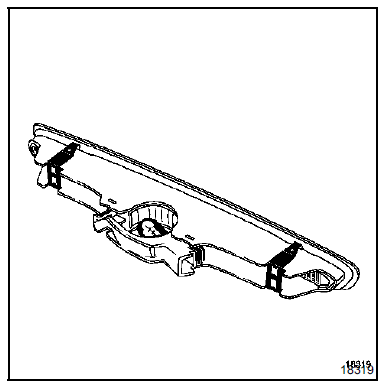 NOTA : les véhicules version berline sont équipés d'un