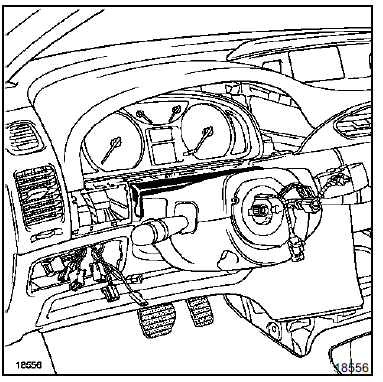 Approcher l'enjoliveur du tableau de bord,