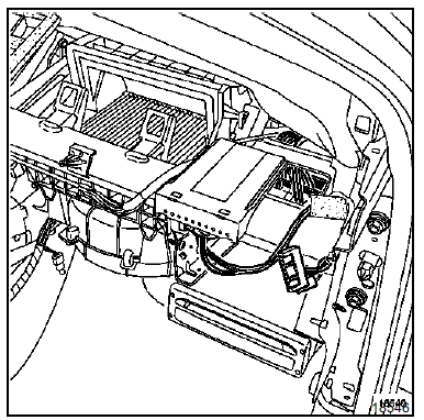 La fonction "mute" de l'autoradio est réalisée par un fil