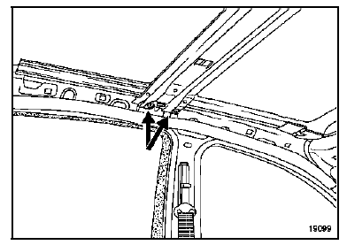 Avant la repose du toit, desserrer les fixations du