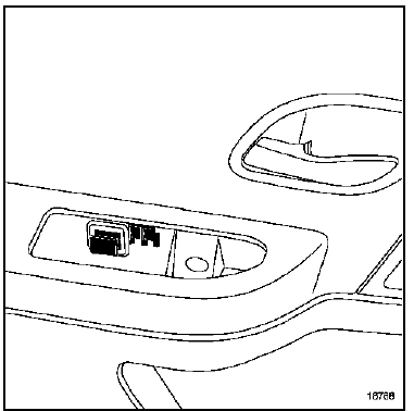 Vérifier le clipsage de l'agrafe de maintien de la