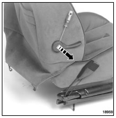 Déposer l'obturateur puis la poignée de réglage