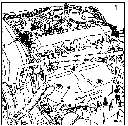 Desserrer les quatre écrous de la bride catalyseur /