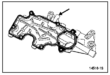 Pour le démontage, se reporter au chapitre 11 "Haut