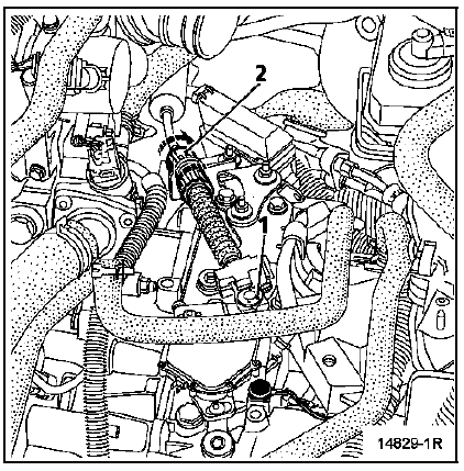Déposer le câble de commande externe des vitesses.