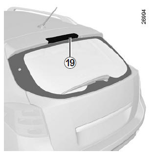 Troisième feu stop 19